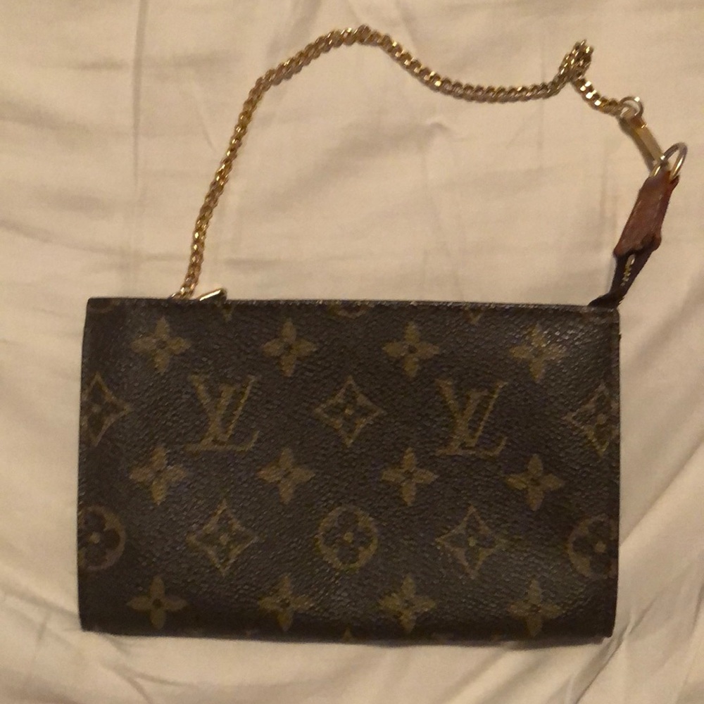 Louis Vuitton clutch with gold strap authentic!